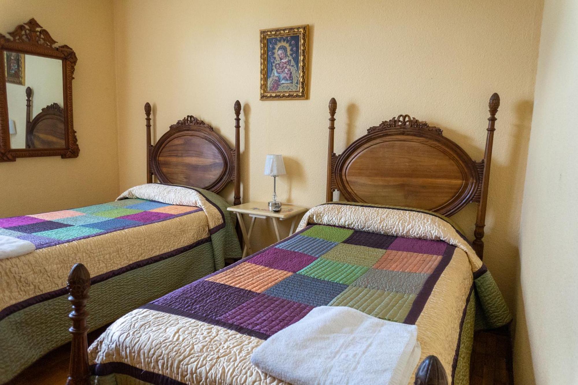Dona Elvira Y Dona Sol Villa Vivar del Cid Buitenkant foto