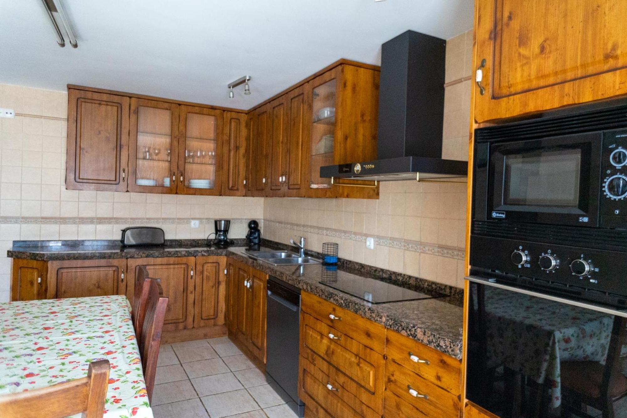 Dona Elvira Y Dona Sol Villa Vivar del Cid Buitenkant foto